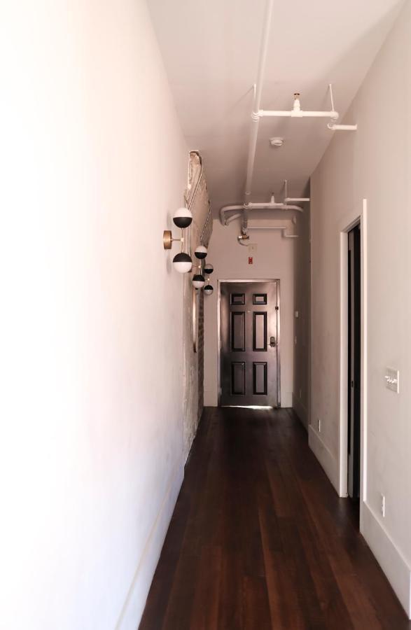 The Grant By Black Swan Savannah Room photo